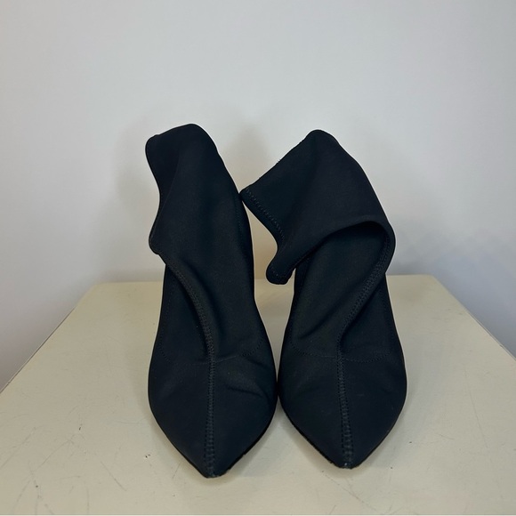 M Gemi Black Nylon Italian Pointed Toe Stretch Heeled Booties, Size 35 (5) - Picture 3 of 10